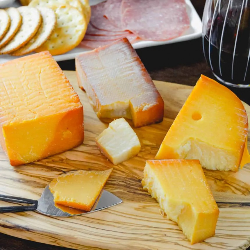 Easy Cold-Smoked Cheese