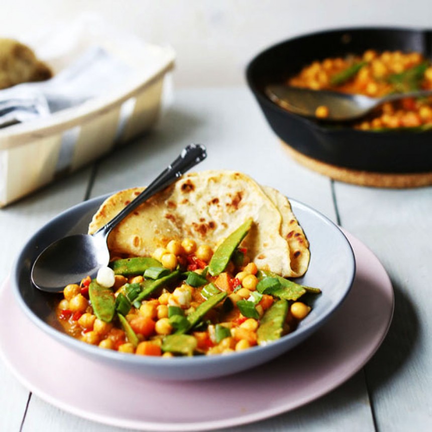 Yellow Chickpea Curry