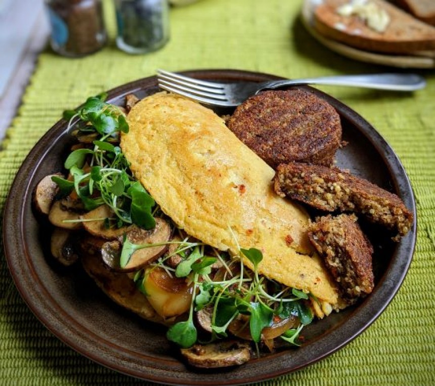 Chickpea Omelette – Vegan & Gluten-Free