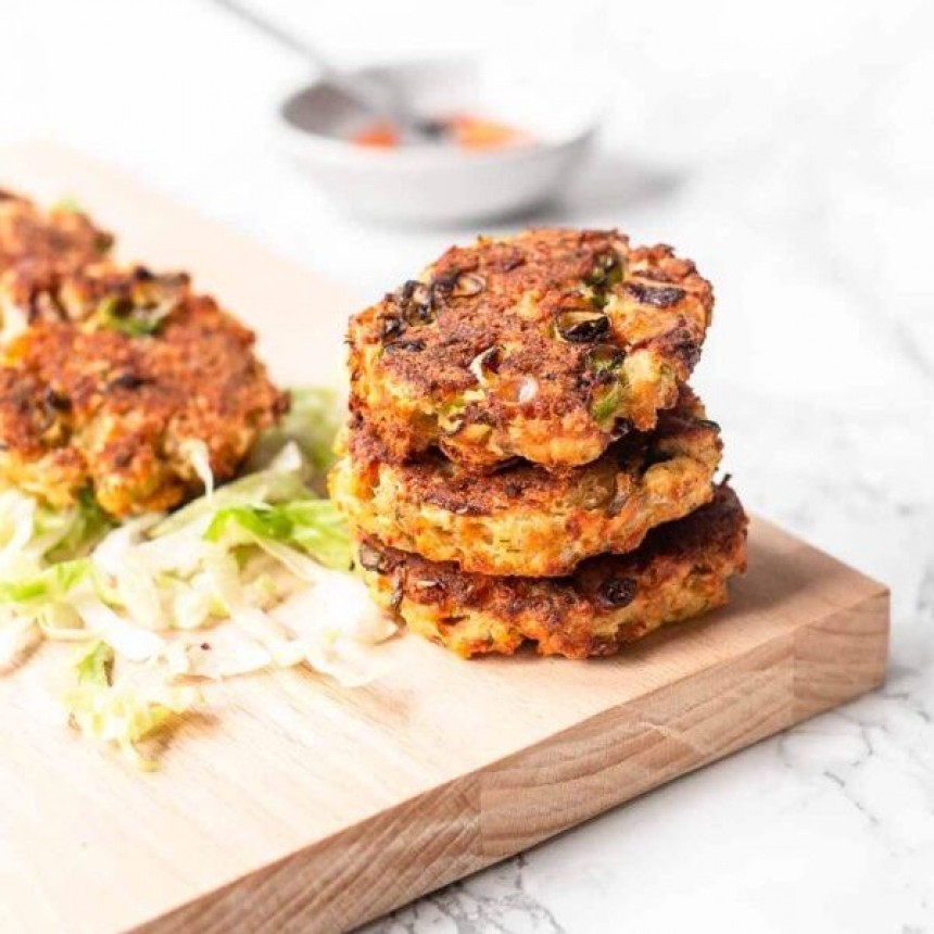 Canned Salmon Cakes