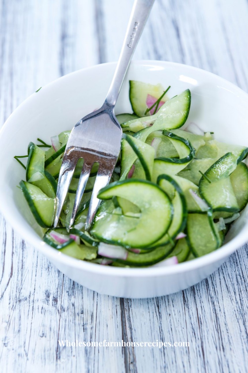 Easy Recipe for Pickled Cucumber Slices