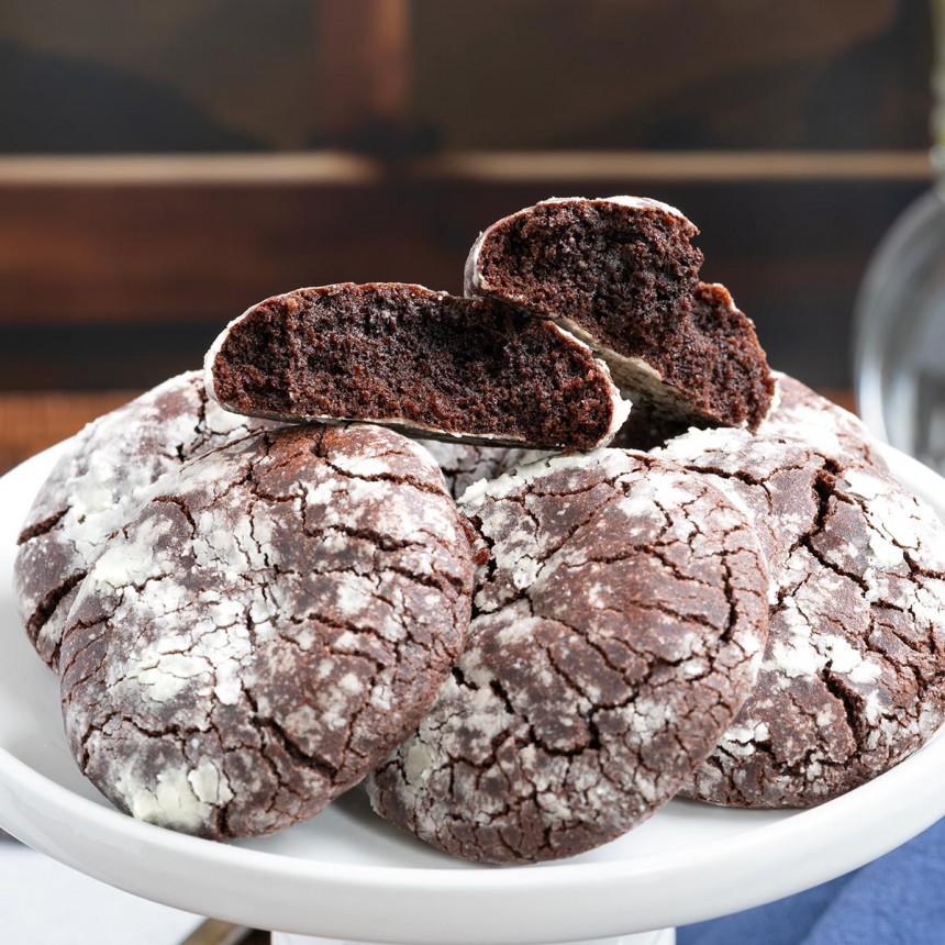 Mexican Chocolate Crinkle Cookies