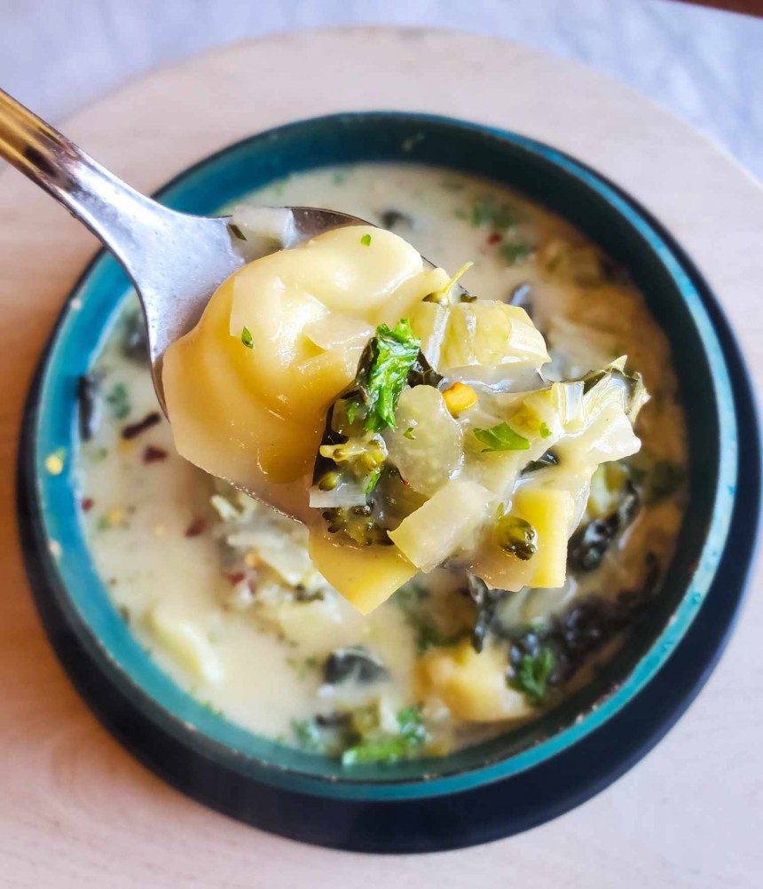 Creamy Tortellini & Tuscan Kale Soup