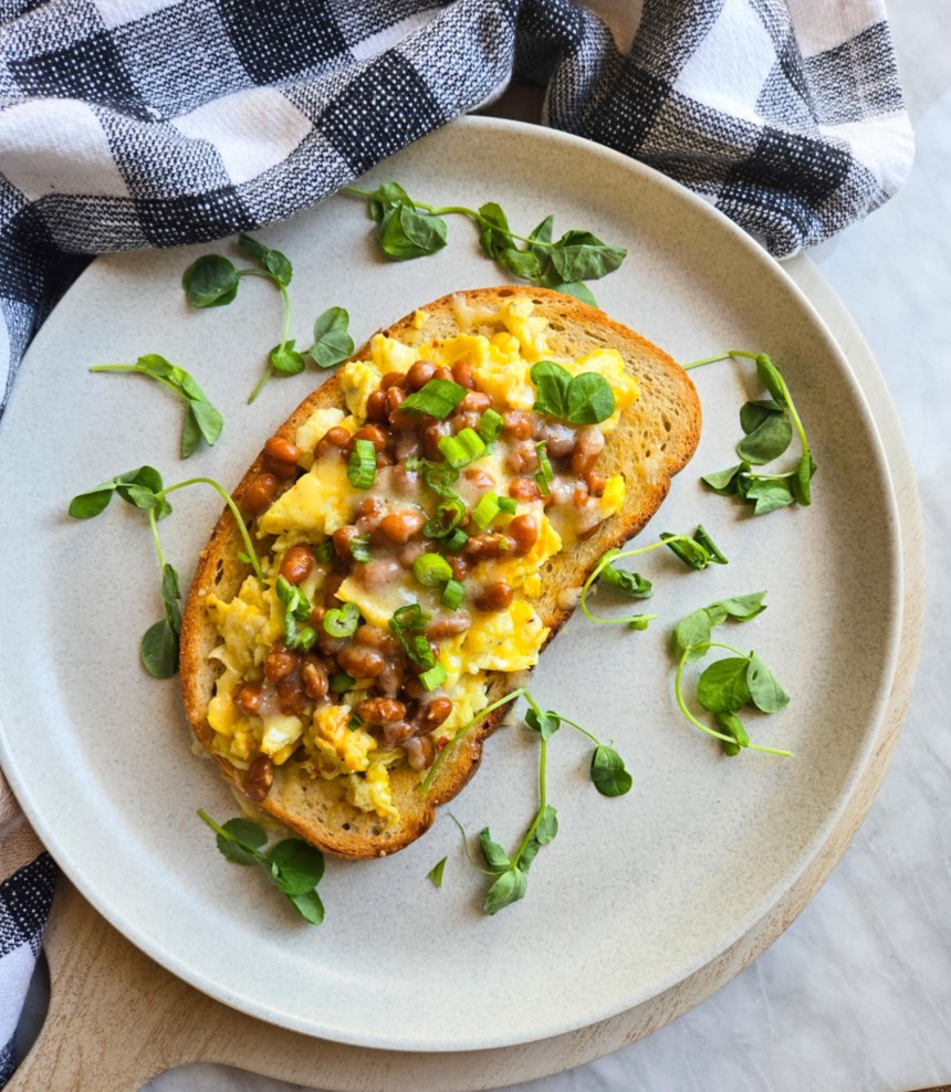 Breakfast Bean Toasties