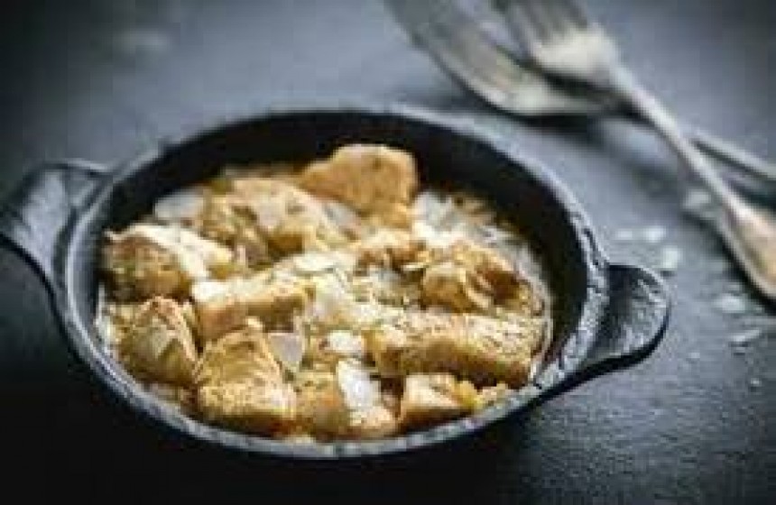 Weeding Stjle White Chicken Curry