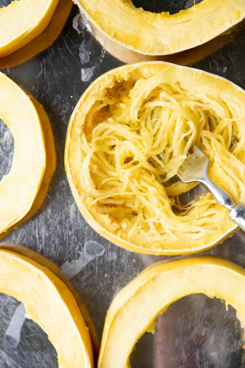 How to Cook Spaghetti Squash in the Oven