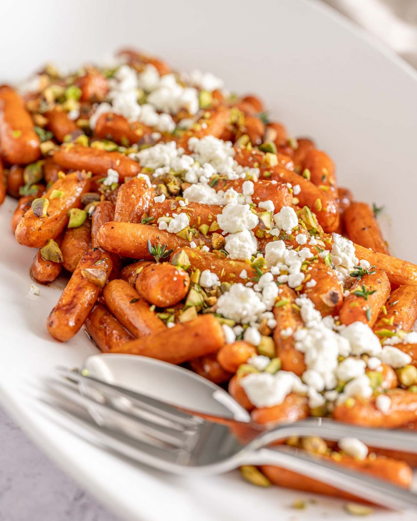 Roasted Baby Carrots Recipe with Honey-B...