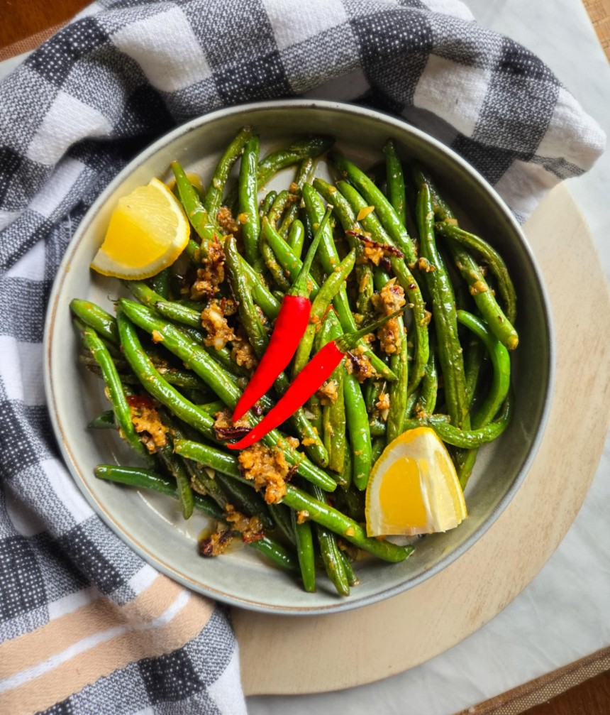 Fiery Garlic Green Beans
