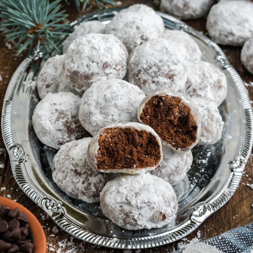 Chocolate Snowball Cookies