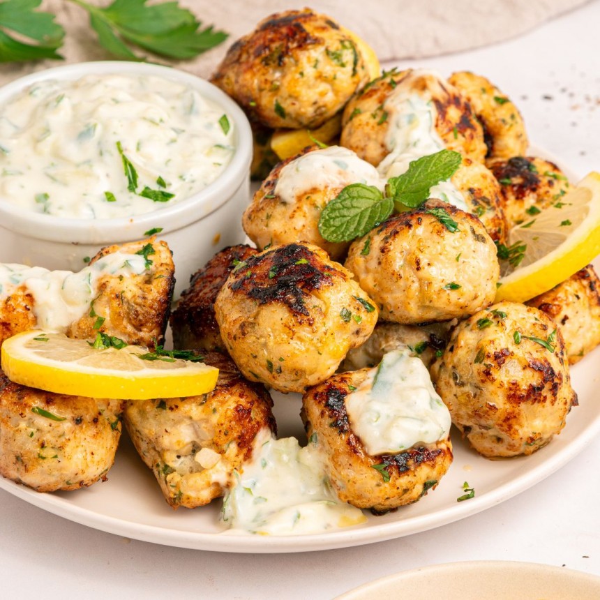Greek Chicken Meatballs With Lemon And H...