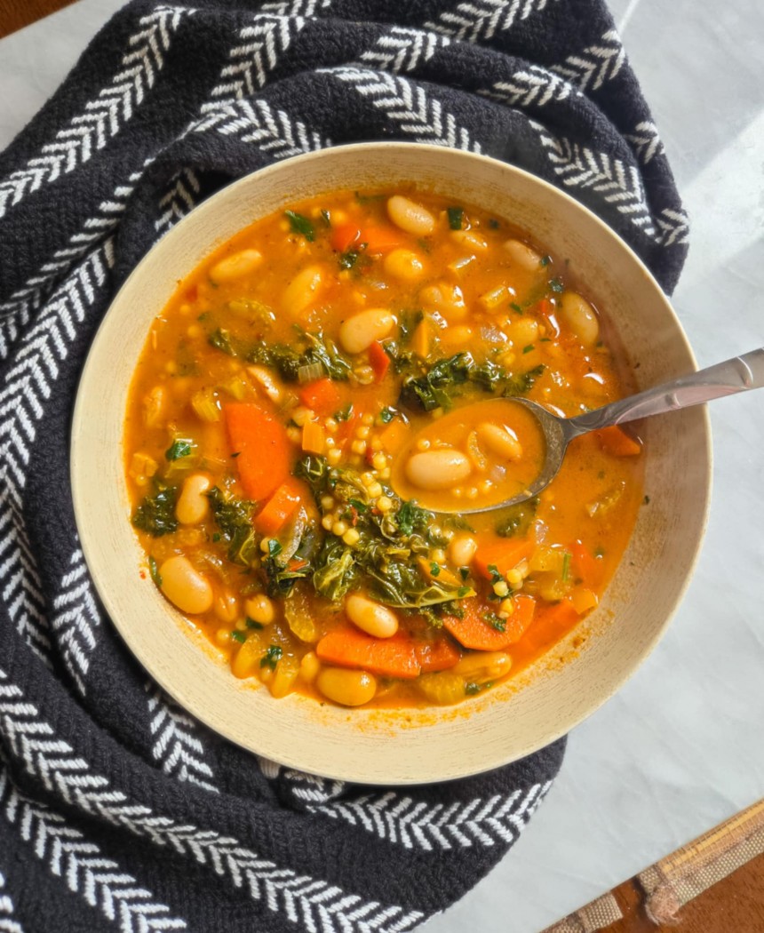 Spicy Vegetable Noodle Soup