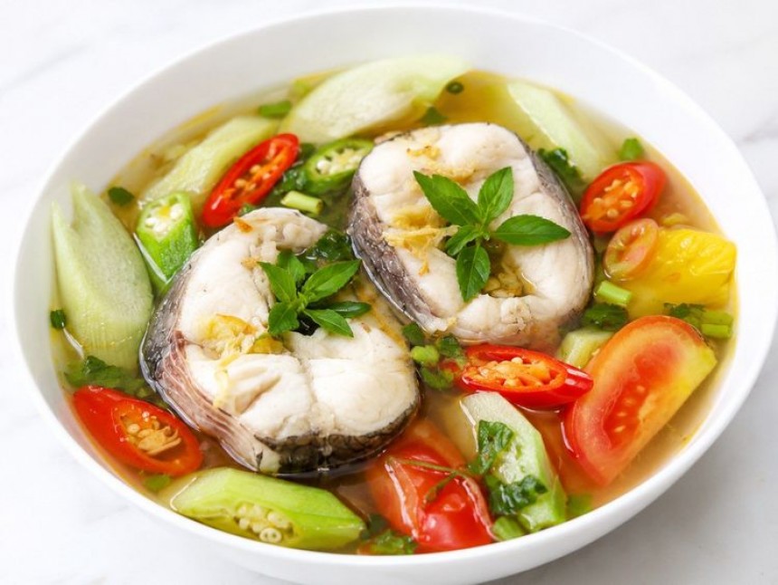 Canh Chua – Vietnamese Sour Fish Soup