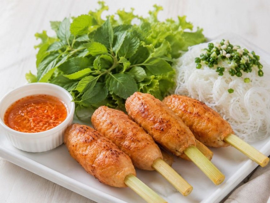 Chạo Tôm – Vietnamese Shrimp on Sugarcan...