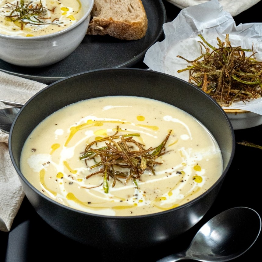 Cauliflower Potato Leek Soup