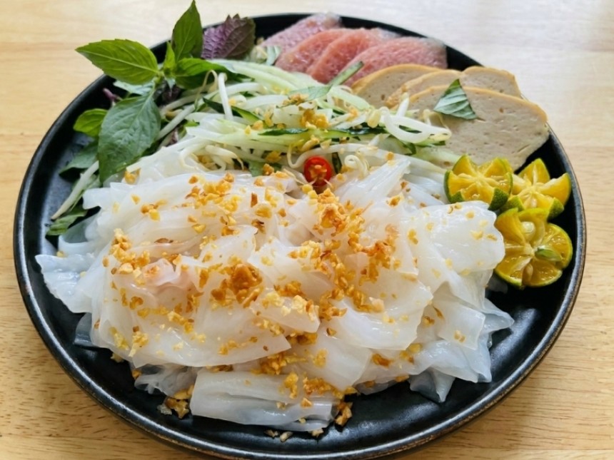 Banh Uot Recipe - Vietnamese Steamed Ric...