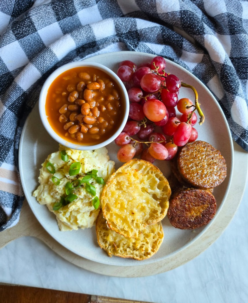 A Good Noshing Plate